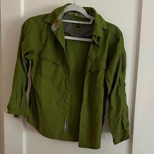 REI Forest Green outdoor shirt boys M(8/10) spf 50